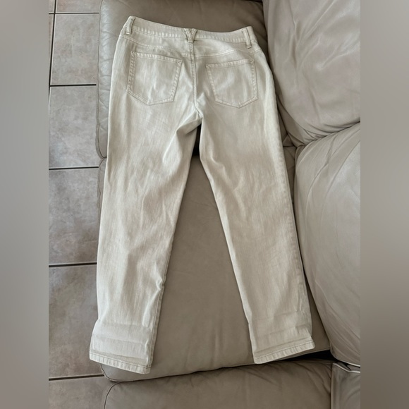 EUC CHICO’S Platinum Denim Boyfriend Jeans Tan - Picture 14 of 17